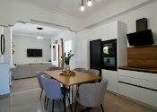 Living & dining - BellaDiAnna Apartment