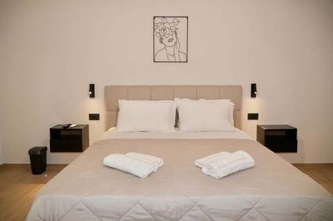 Bedroom - BellaDiAnna Apartment