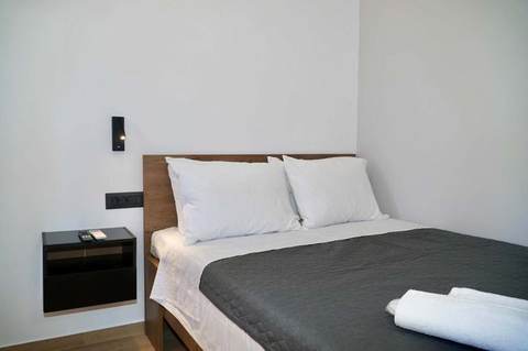 Bedroom - BellaDiAnna Apartment